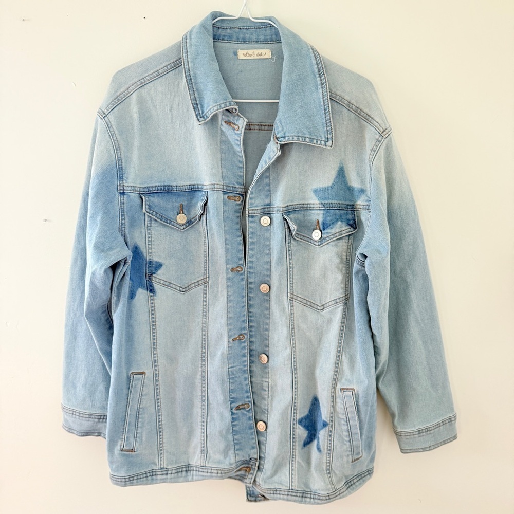 Altar’d State DenimLigh Wash Star Jean Jacket